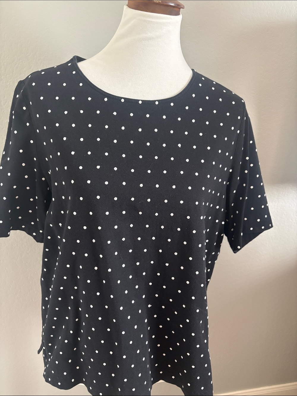 Diane Gilman Black Short Sleeve Polka Dot Tee